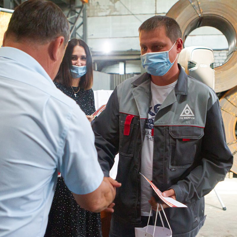 Награждение в канун Дня металлурга! Награждение в канун Дня металлурга!